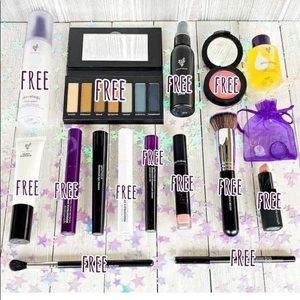 Younique Beauty Box